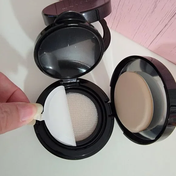 Mally Beauty Flawless Finish Transforming Effect Foundation Shade Fair - Picture 6 of 12